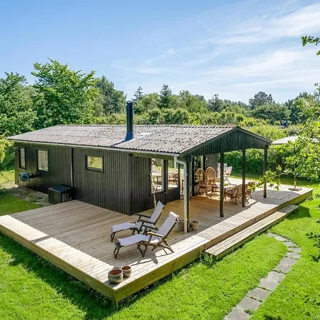 3 Bedroom Cozy In Sjaellands Odde *