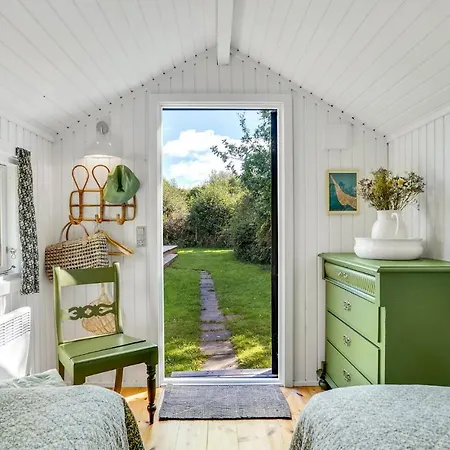 3 Bedroom Cozy In Sjaellands Odde Nyaraló