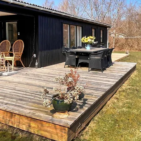 Ferienhaus 3 Bedroom Cozy In Sjaellands Odde *