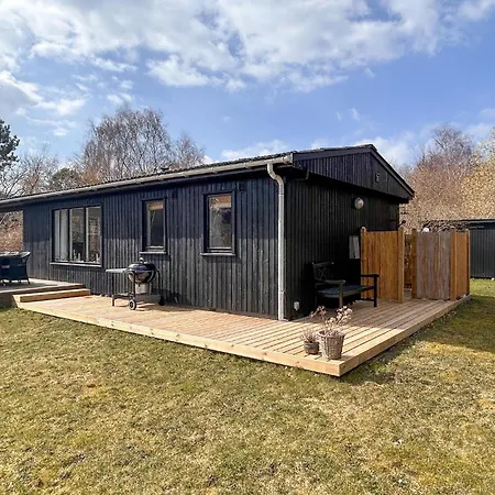 3 Bedroom Cozy In Sjaellands Odde * Yderby
